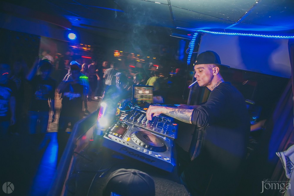 Фотография с DJ Pill One в СТ КЛАБ 