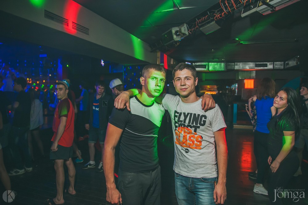 Фотография с DJ Pill One в СТ КЛАБ 