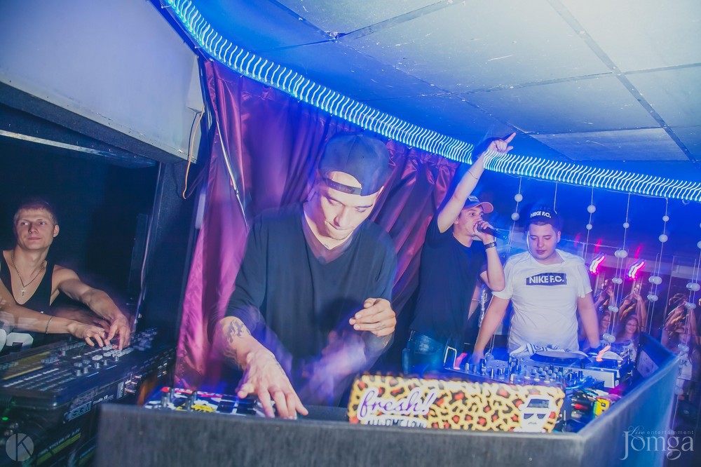 Фотография с DJ Pill One в СТ КЛАБ 