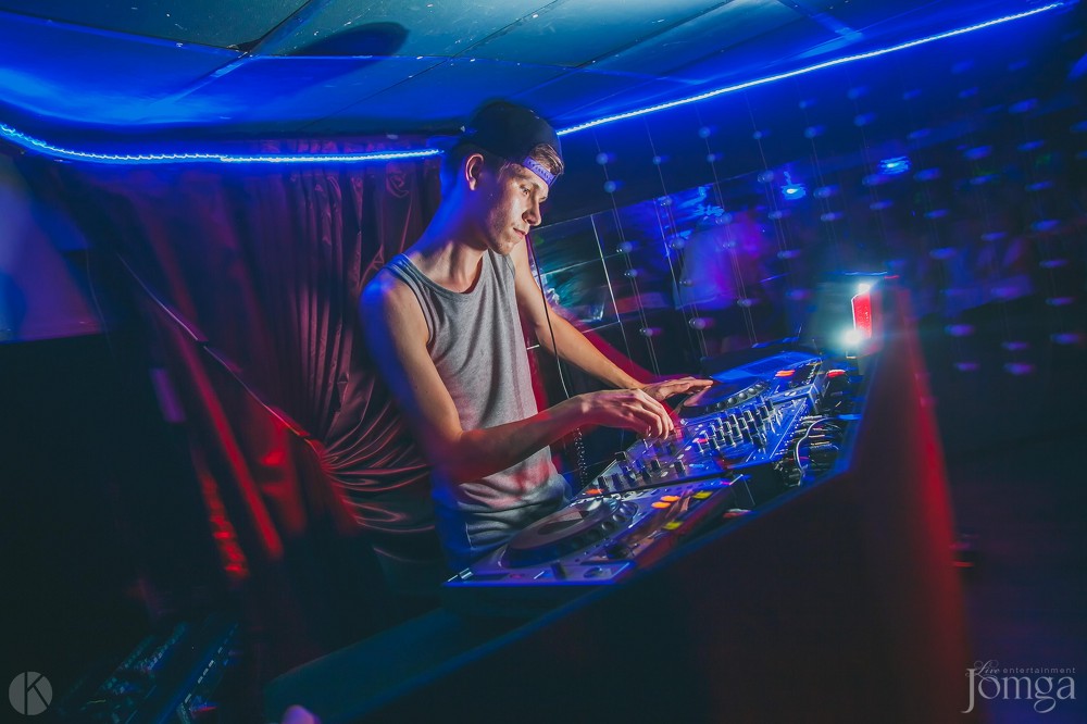 Фотография с DJ Pill One в СТ КЛАБ 