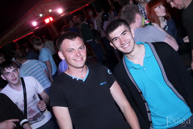 Фотография с Кира Стрельникова birthday party! в Сандали