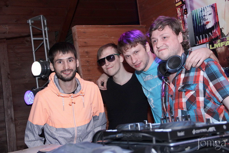 Фотография с Кира Стрельникова birthday party! в Сандали