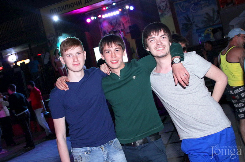 Фотография с Кира Стрельникова birthday party! в Сандали