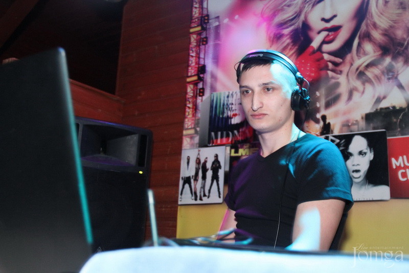 Фотография с World street (уличные танцы)! в Сандали