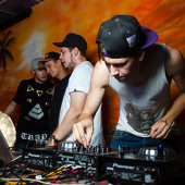 GUILTY † CROWN vol.2 фото 68