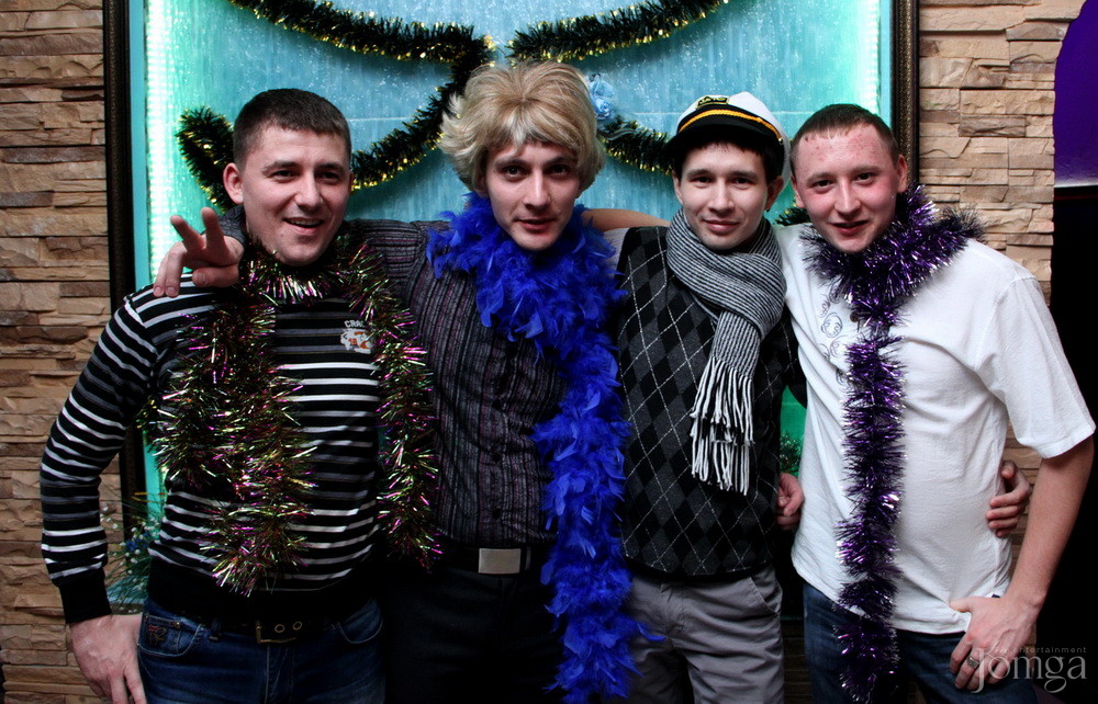 Фотография с HAPPY NEW YEAR!!! в Золотой теленок