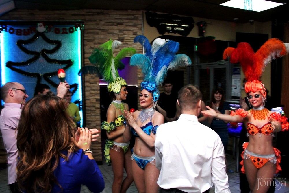 Фотография с HAPPY NEW YEAR!!! в Золотой теленок